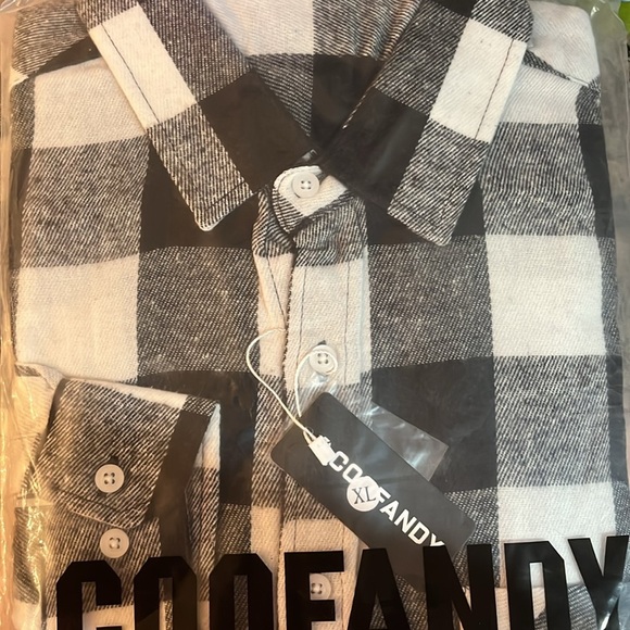 Coofandy Men’s plaid button down shirt - Picture 5 of 5